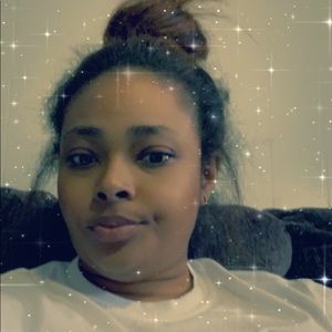 Meet your Posher, Annesia